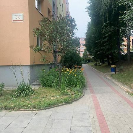 Uroczy Apartament W Centrum Sandomierza Exterior foto
